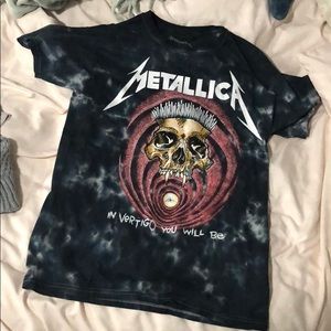 Metallica shirt